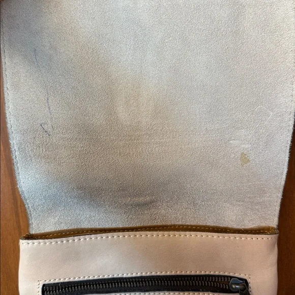 Patricia Nash crossbody purse - Picture 4 of 10